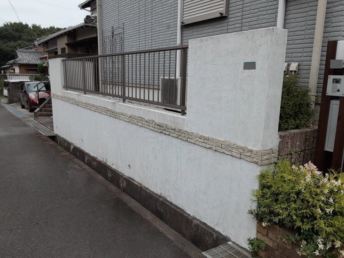 〇外塀施工前 (1)｜｜安城市、西尾市の外壁塗装＆屋根｜TVCMでお馴染みの塗り替え屋本舗