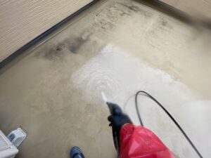 愛知県西尾市の高圧洗浄作業の画像③ベランダ