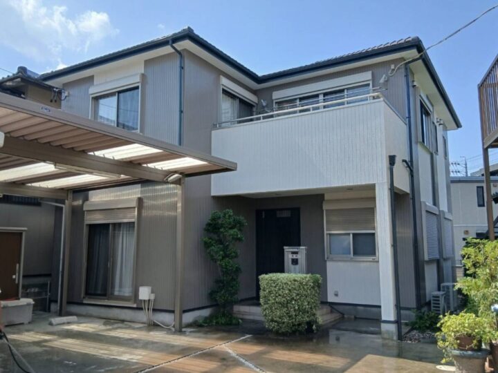 ナチュラルな印象のお住まいから、グレージュとホワイトに変更でスタイリッシュな印象に✨　｜愛知県安城市　T様邸｜愛知県安城市、西尾市の塗り替え屋本舗　1122