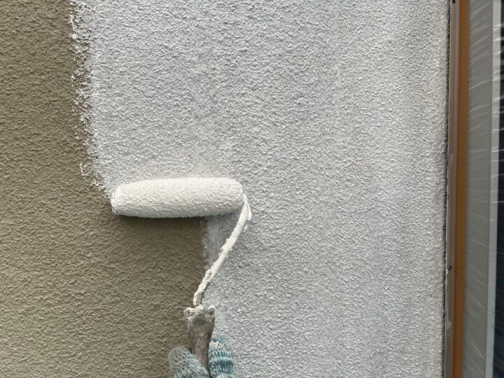 外壁塗装の下塗り