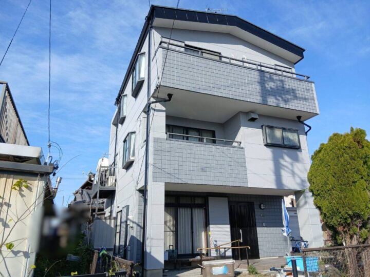 濃淡グレーのツートンでスタイリッシュな仕上がりに✨愛知県高浜市 T様邸|塗り替え屋本舗 1146