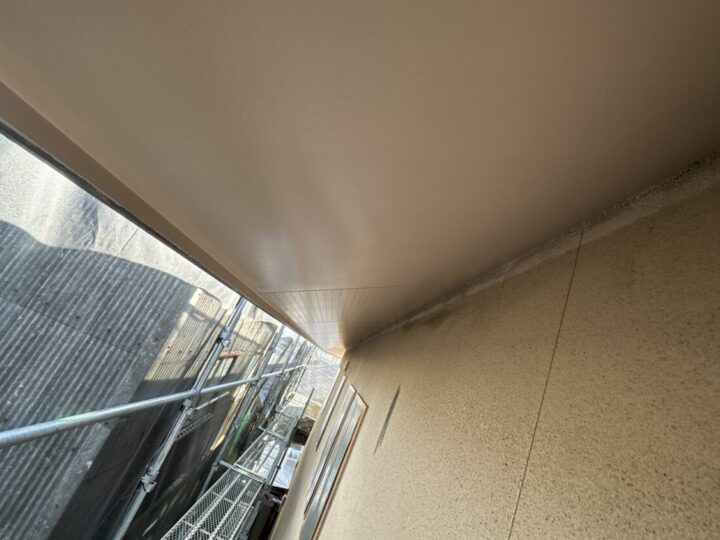 軒天塗装完成✨