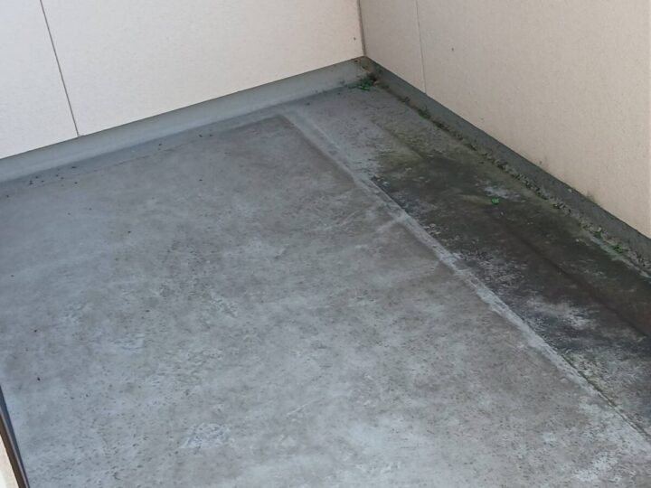 ベランダ床施工前