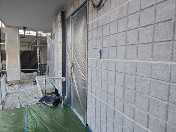 外壁下塗り後②