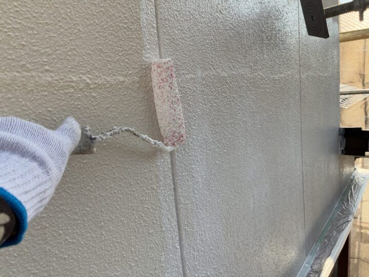 外壁塗装の下塗り