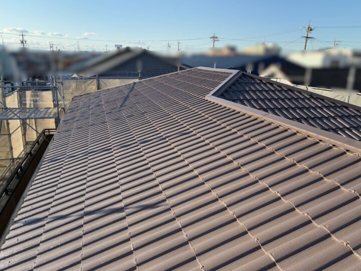 屋根塗装完成①✨