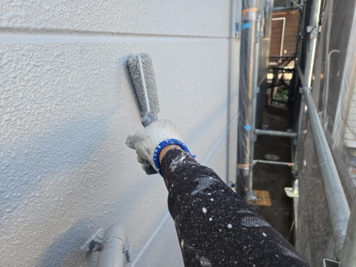 外壁中塗り①