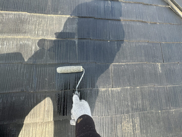 屋根下塗り