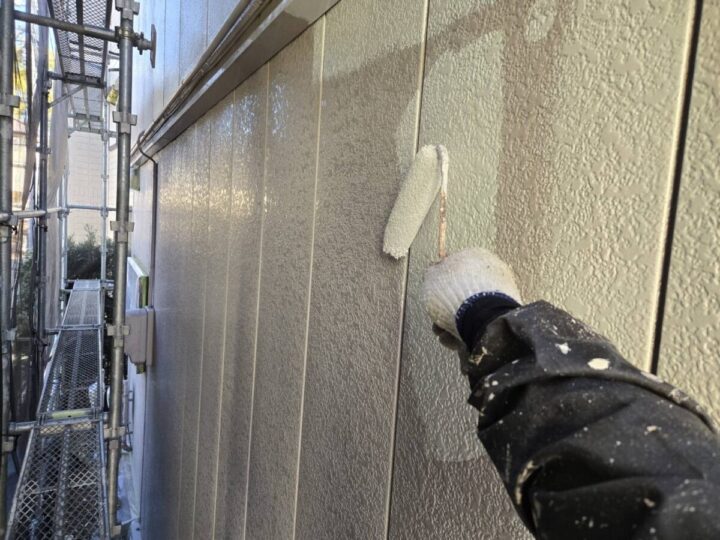 外壁下塗り(金属サイディング)