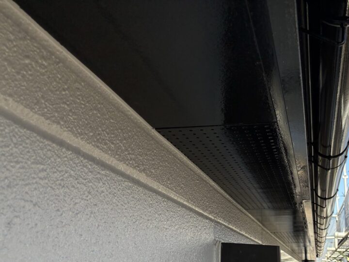 軒天塗装 完成✨