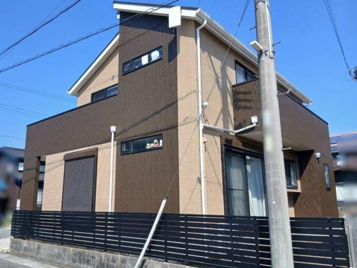 スタイリッシュなグレーから温かみのあるブラウン系ツートンに🌞　｜愛知県岡崎市　T様邸｜愛知県安城市、西尾市の塗り替え屋本舗　1192