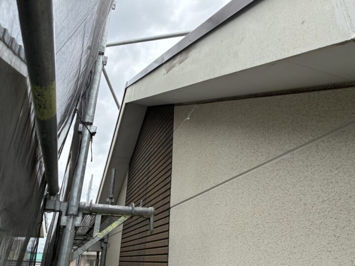 破風板施工前